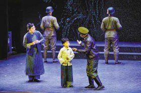 小萝卜头的故事完整版视频、小萝卜头8集全电视剧