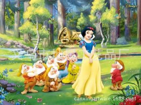 白雪公主和七个小矮人的故事画 - 白雪公主的作者是谁