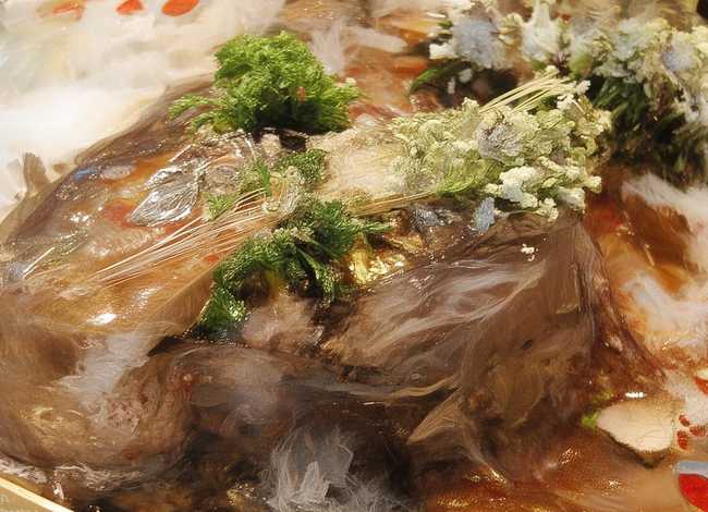 孟姜女故事告诉我们什么道理、孟姜女故事告诉我们什么道理20字