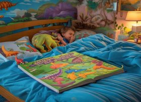 儿童恐龙睡前故事 少儿睡前故事恐龙的故事