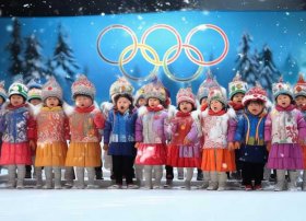 马兰花儿童合唱团冬奥会 - 马兰花儿童艺术团