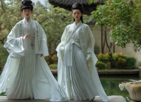 服装品牌春秋故事、服装品牌春秋故事怎么写