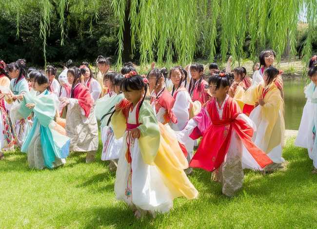 六一儿童节古诗词，六一儿童节古诗词表演服装