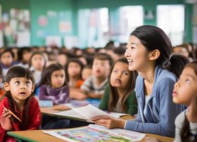 二年级带拼音的短篇故事、二年级带拼音的短篇故事50字