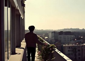 真实故事死亡阳台（真实故事死亡阳台上的人）