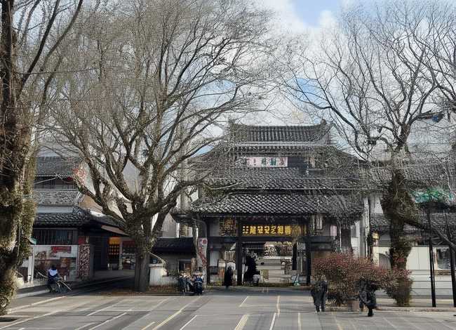 小猫钓鱼的故事大全，小猫钓鱼的故事大全50字