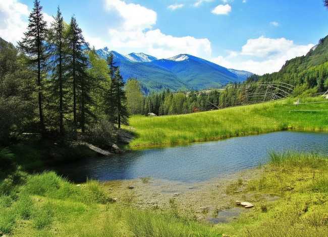 丽江纳西儿童故事，丽江纳西儿童歌曲