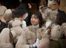 动物童话故事100字三年级；动物编童话故事100字三年级