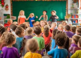 幼儿园大班讲故事比赛完整视频（幼儿园大班讲故事比赛完整视频教学）