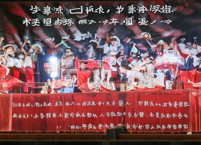 退避三舍的故事150字（退避三舍的故事150字怎么写）