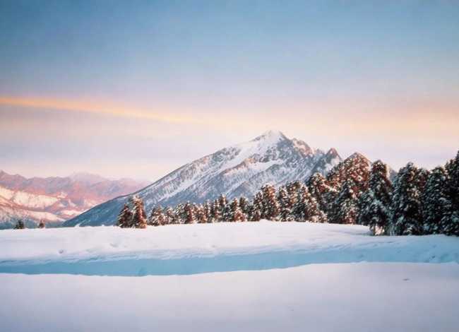 屈原小学生故事、屈原的故事100字左右小学生端午 屈原小学生故事、屈原的故事100字左右小学生端午