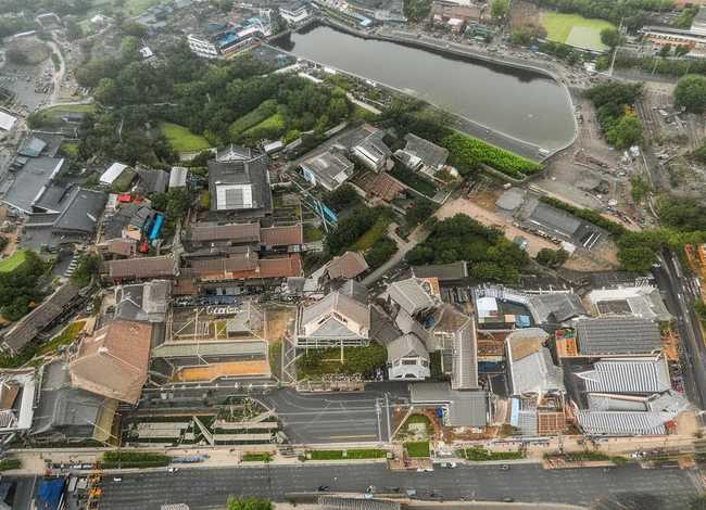 亲情的故事100字左右（亲情的故事100字左右怎么写）