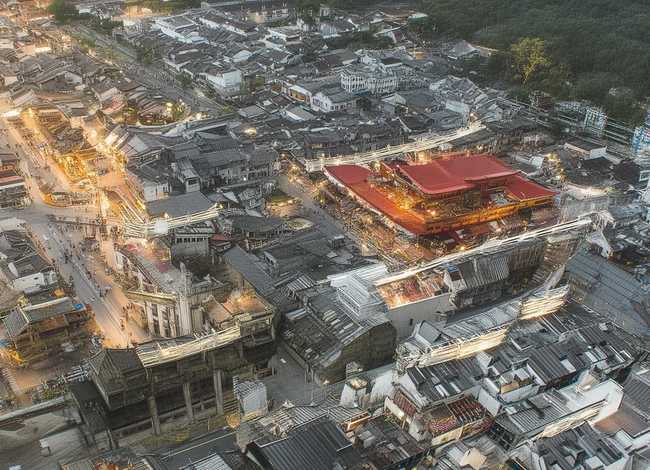 古代的英雄故事简单的讲一下；古代的英雄故事简单的讲一下50字