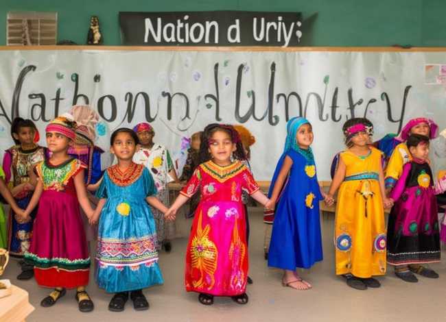 民族团结的故事儿童演讲（民族团结的小故事100字演讲获得奖的）