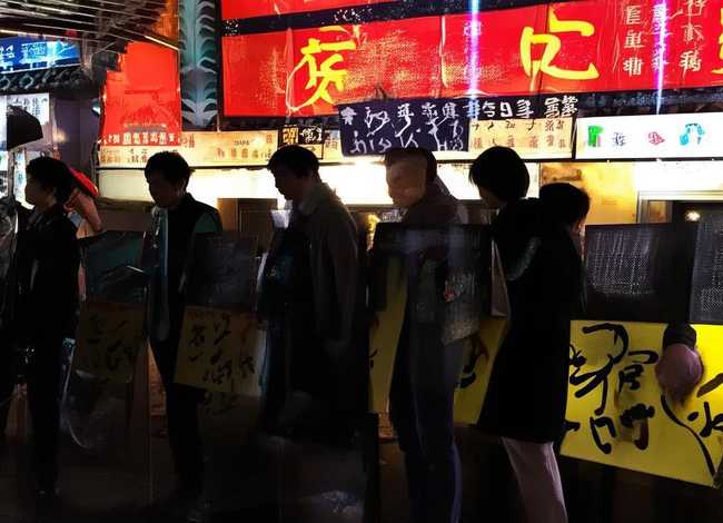 女娲补天的故事简介，女娲补天的故事简介一百字