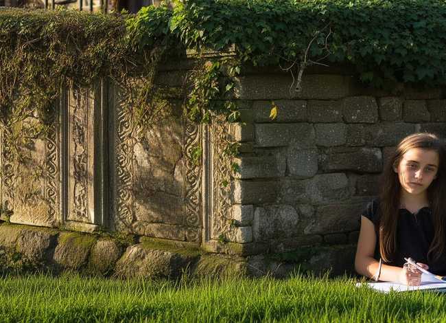 墙的故事作文600字（墙的故事作文600字初二作文）