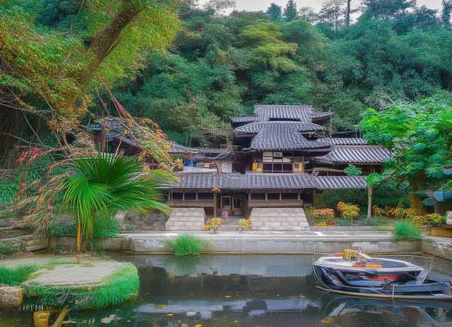 李白的故事和资料 李白的故事和资料50字