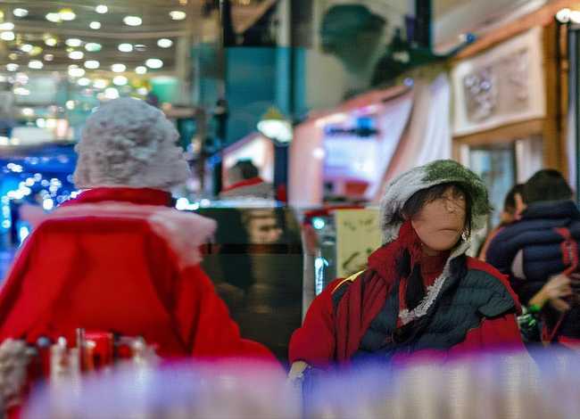 负荆请罪的故事100字左右；负荆请罪的故事20字左右