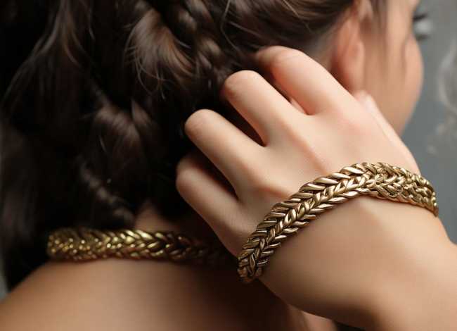 鱼骨纹编发,鱼骨纹手链编法视频 鱼骨纹编发,鱼骨纹手链编法视频