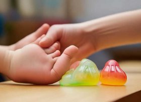 果冻塑胶儿童鞋、塑胶果冻鞋磨脚怎样弄