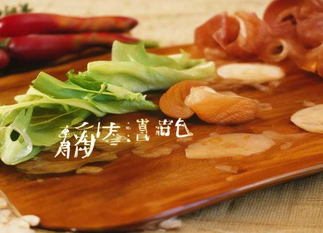 孟姜女的故事简介概括（孟姜女的故事简介概括50字）