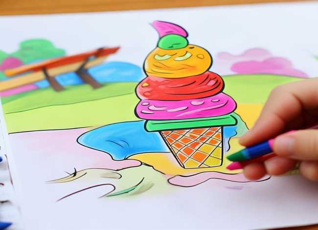 冰淇淋儿童涂色画打印打印版 冰淇淋涂色简笔画
