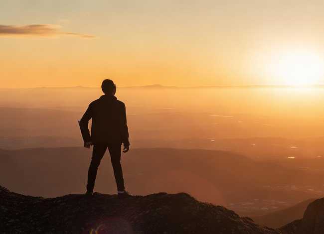 著名成功人士的励志故事、著名成功人士的励志故事简短