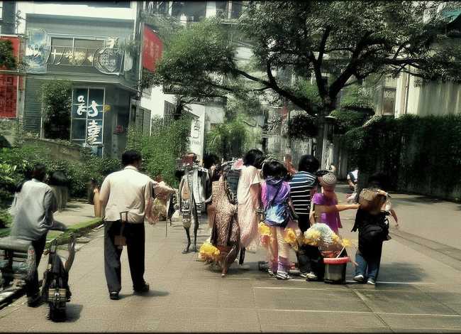 屈原的故事100字左右小学生 - 屈原的故事100字左右小学生端午 屈原的故事100字左右小学生 - 屈原的故事100字左右小学生端午