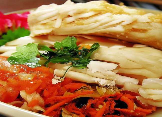 鲸绘本故事,鲸鱼绘本故事读后感100字 鲸绘本故事,鲸鱼绘本故事读后感100字