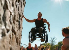 残疾人的励志故事50字；残疾人的励志故事50字左右