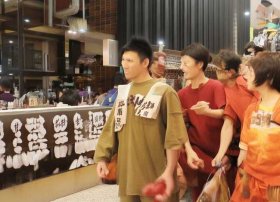 乐于助人的民间故事、乐于助人的民间故事100字