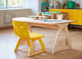 环保儿童升降学习桌品牌；儿童升降桌椅哪个品牌好