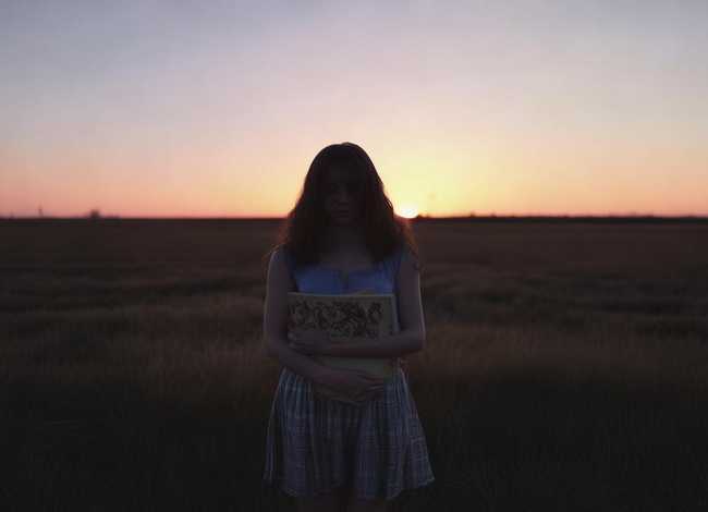 一个独生女的故事歌曲、一个独生女的故事歌曲歌词