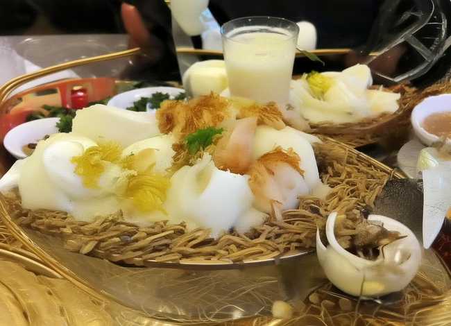 貂蝉的故事简介100字左右；貂蝉的故事简介100字左右作文