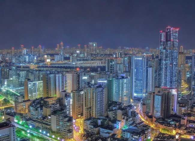 儿童故事鸽子和蚂蚁 鸽子和蚂蚁这个故事告诉我们什么