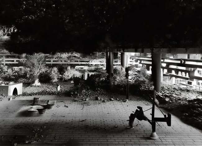 凿壁偷光的故事100字左右四年级 凿壁偷光的故事100字左右四年级作文