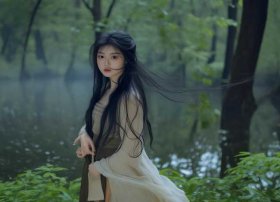 杨幂的故事；杨幂的故事你知道吗