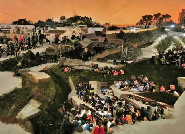 迟到大王绘本故事完整版 - 迟到大王绘本故事完整版下载