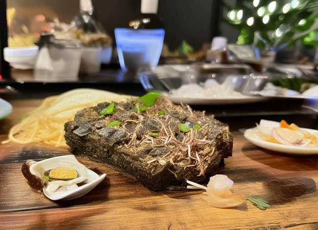 屈原儿童故事文字；屈原的故事简短100字左右幼儿