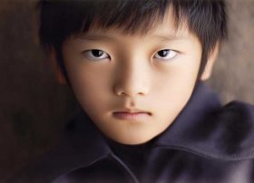 杨幂儿童照片 杨幂儿童照片图片