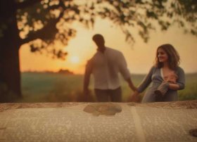 感人的故事小报、感人的故事小报怎么画