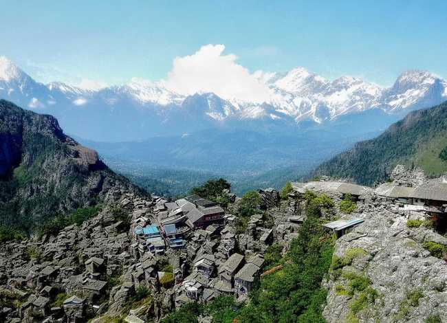 樱校霸道总裁故事，樱花校园霸道总裁爱上我大结局