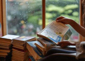 英文短故事简单易学，英文短故事简单易学带翻译