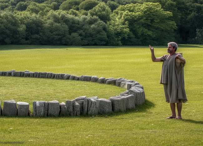 墨守成规的故事名称（墨守成规的故事名称大全）