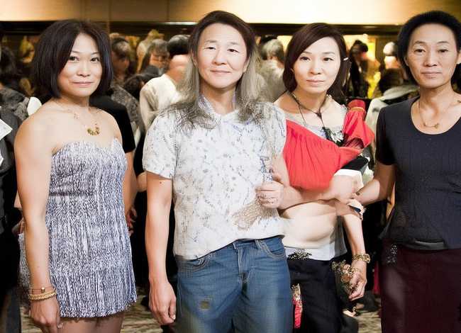 秦香莲和陈世美的故事200字 - 讲讲陈世美与秦香莲的故事吧