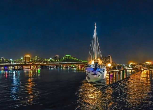 叙事儿童故事 - 王二小英雄事迹故事用一百字左右叙述 叙事儿童故事 - 王二小英雄事迹故事用一百字左右叙述