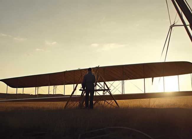 第一个造飞机的故事 - 莱特兄弟造飞机的故事100字