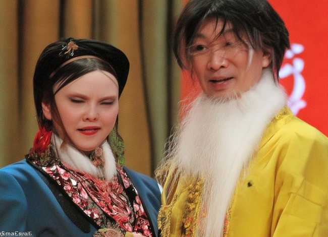 热气球的幼儿故事；求幽默故事字数在300字左右,一定要幽默啊!!!