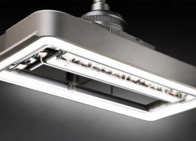 风扇灯的最新图片；全光谱2817白48寸风扇灯各配件参数