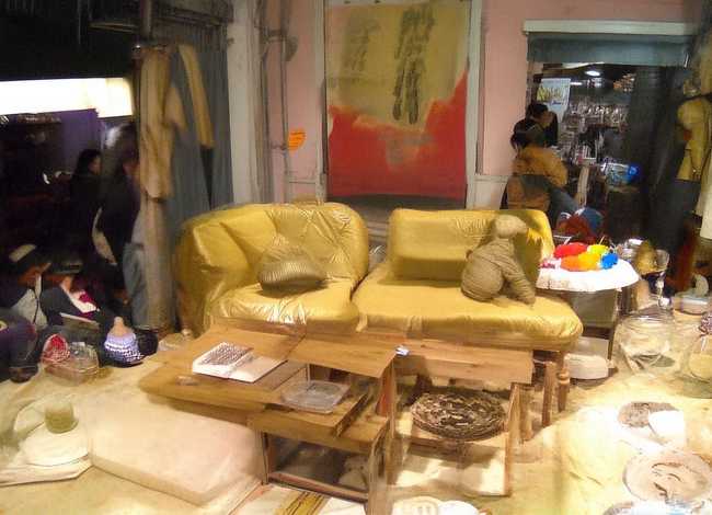 放风筝讲故事 用小猪,松鼠,风筝讲故事200字左右 放风筝讲故事 用小猪,松鼠,风筝讲故事200字左右